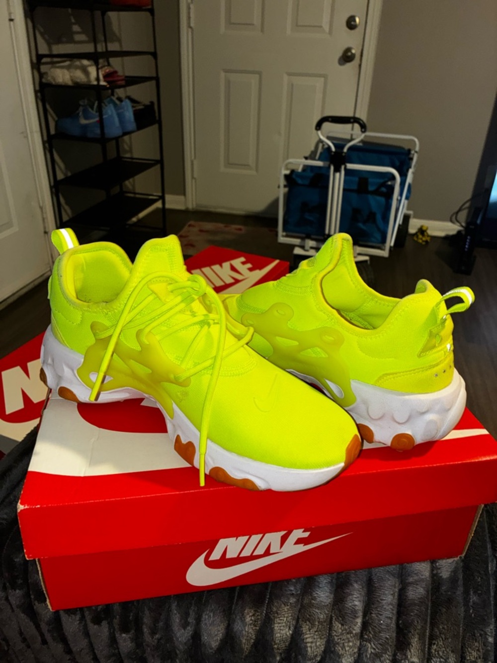 Nike react presto VOLT